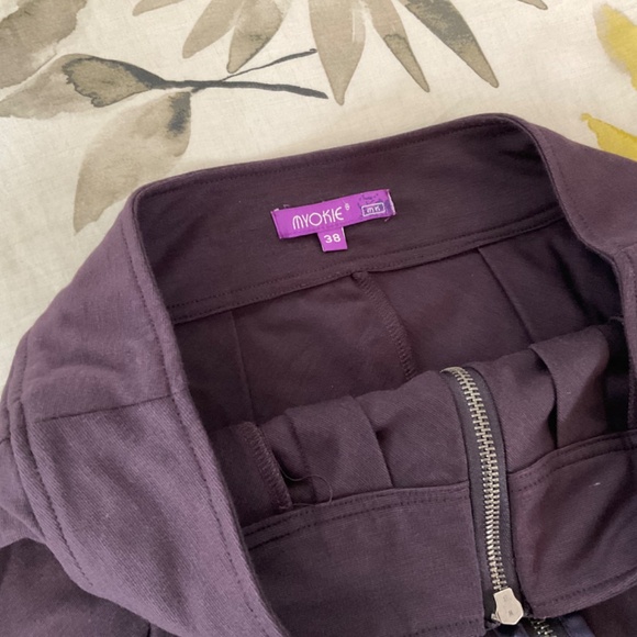 Lovely purple eggplant skirt by Myokie size 38 - Picture 2 of 4